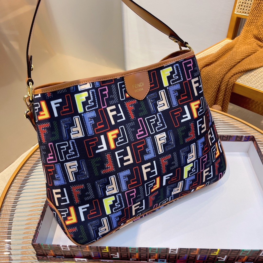 EN - New Arrival Bags FEI 194