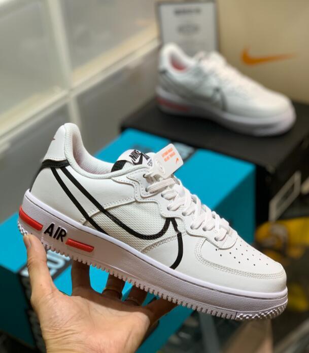 SAMC - NKE Shoes - 669