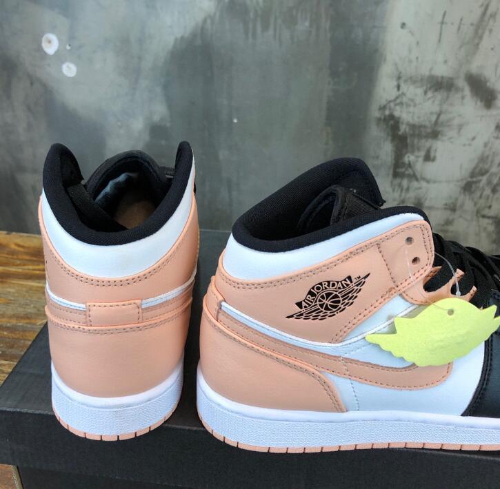 SAMC - NKE Shoes - 1783