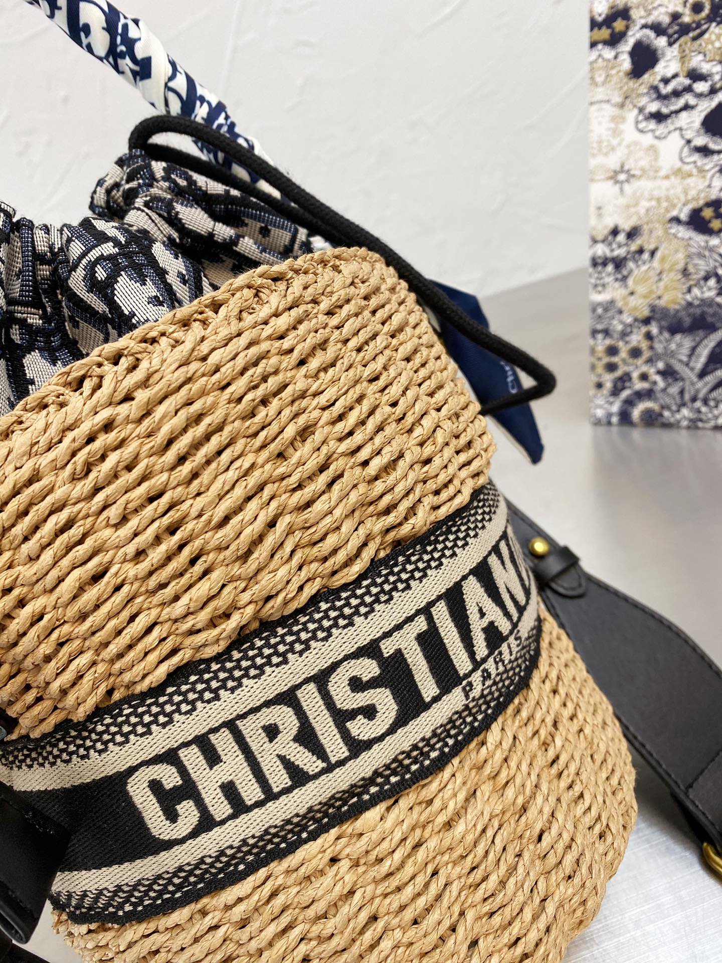 EN - NEW Arrival Bags DIR 209