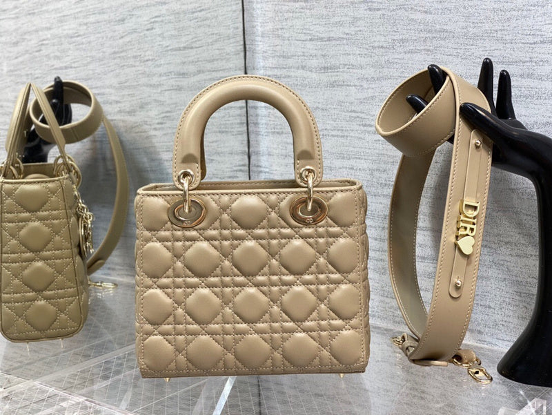 Glami Fashion - DIR Bags - 372