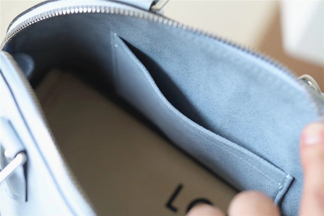 LV Alma GLAMI Epi Light Blue For Women,  Shoulder And Crossbody Bags 23.5cm/9.3in LV
