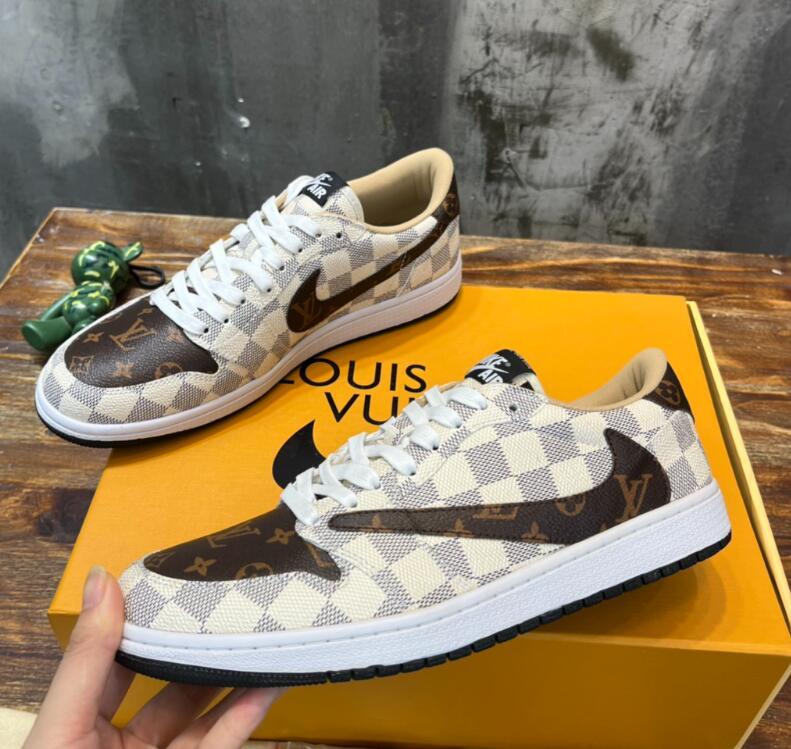 SAMC - NKE Shoes - 943