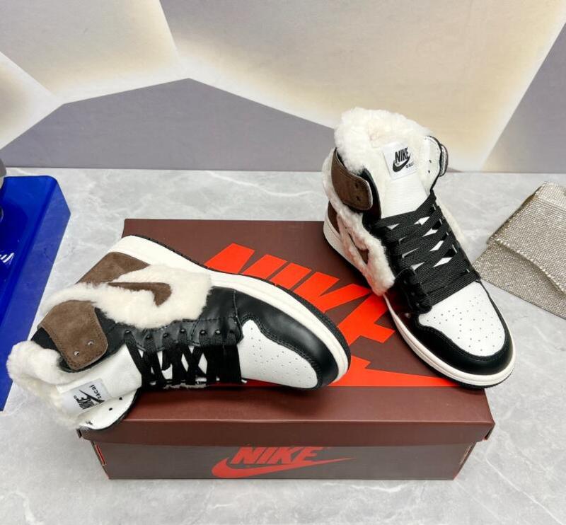 SAMC - NKE Shoes - 182