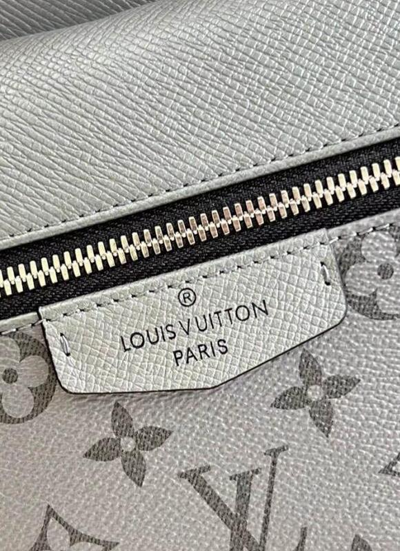 SAMC - LOV Bags - 1674