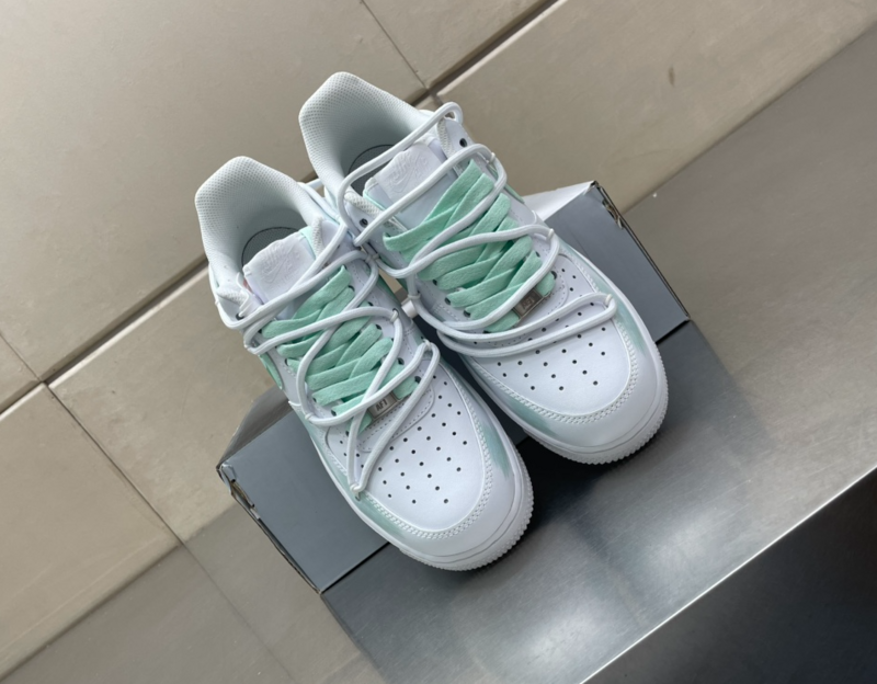 SAMC - NKE Shoes - 004