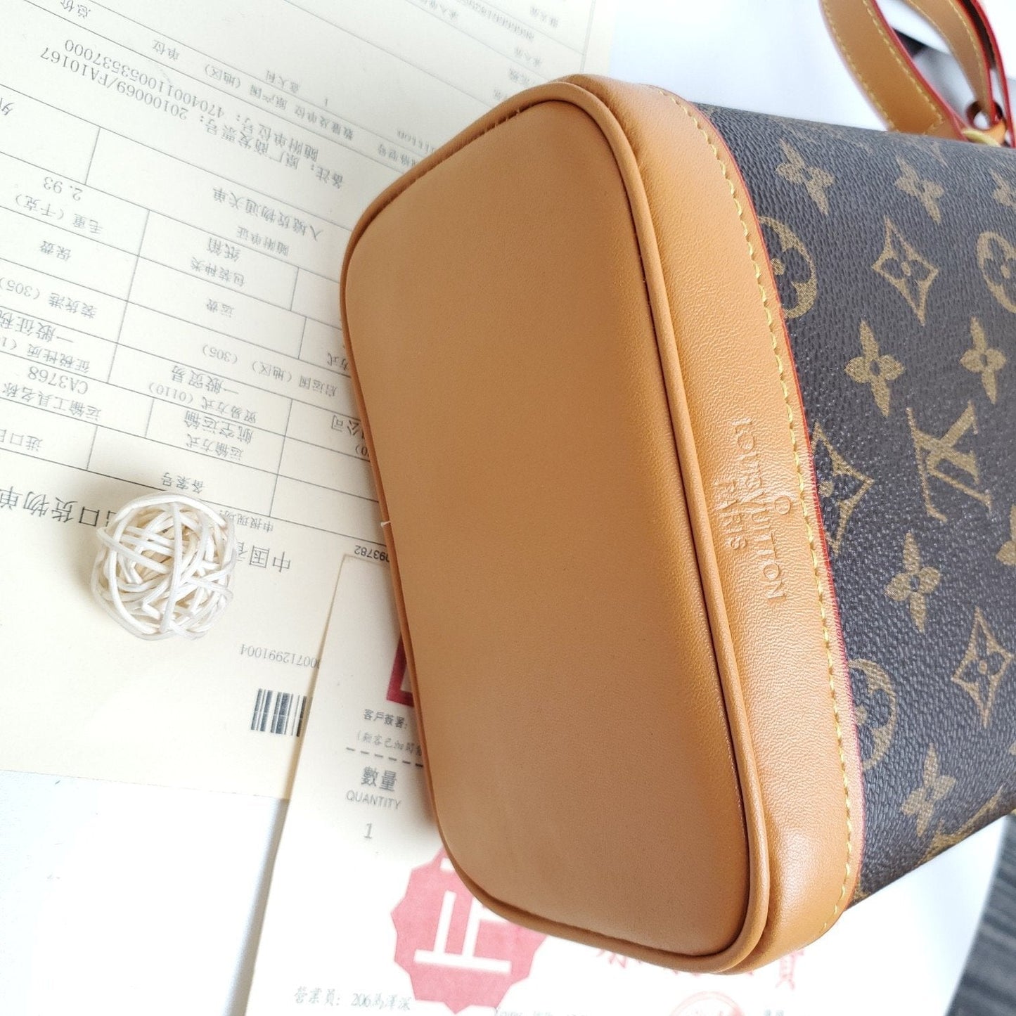 EN - New Arrival Bags LUV 221