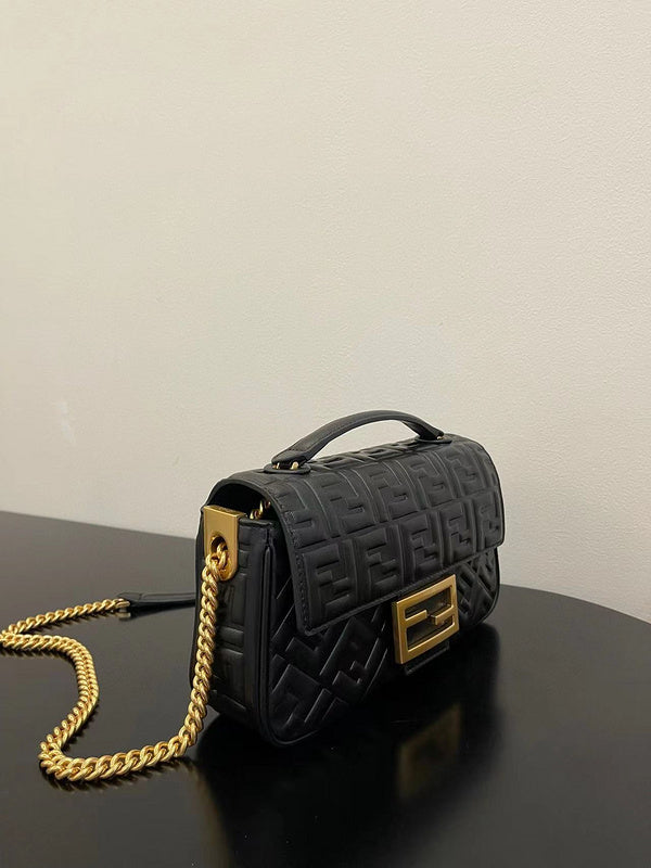 Fendi Luxury Fashion Bag