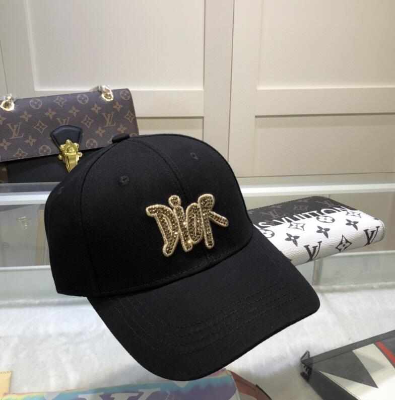 SAMC - Mix Hats - 098