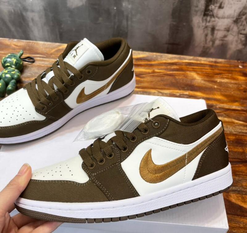 SAMC - NKE Shoes - 653