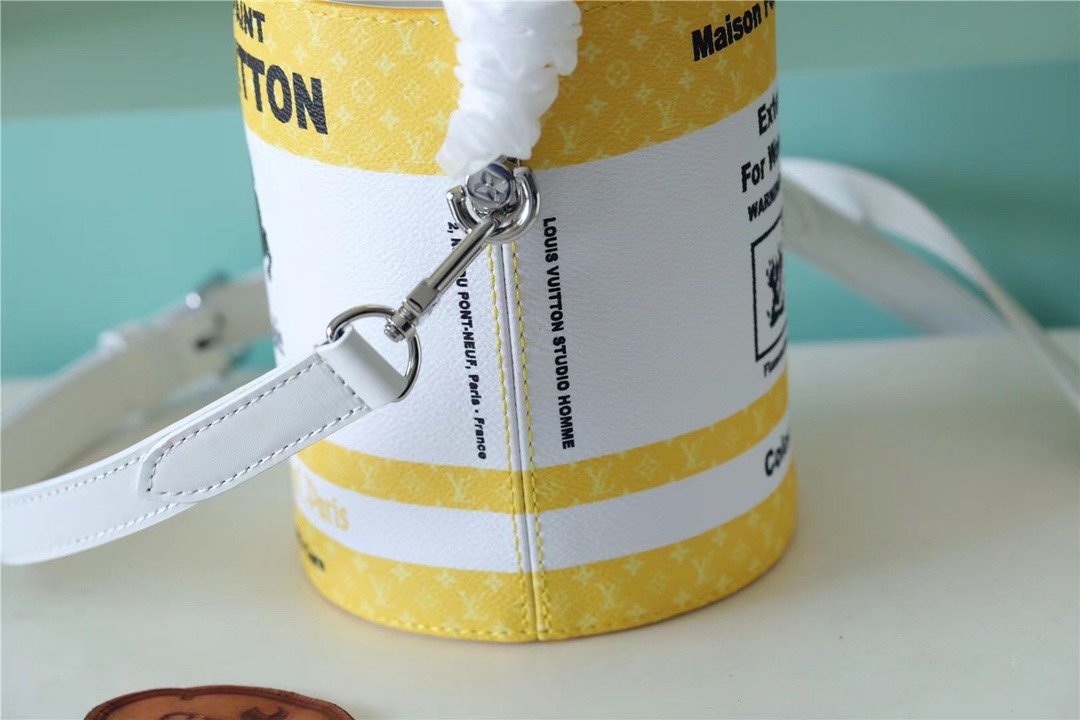 LV Paint Can Coated Canvas By Virgil AblohÃ¢â‚¬â„¢s Yellow For Women, WomenÃ¢â‚¬â„¢s Bags, Shoulder And Crossbody Bags 6.7in/17cm LV M81593