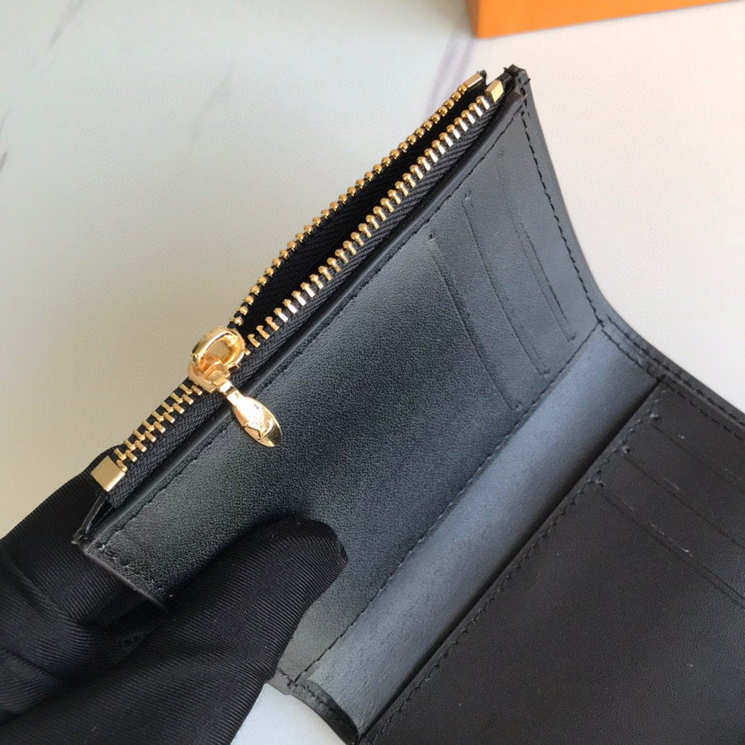 EN - New Arrival Bags LUV 051