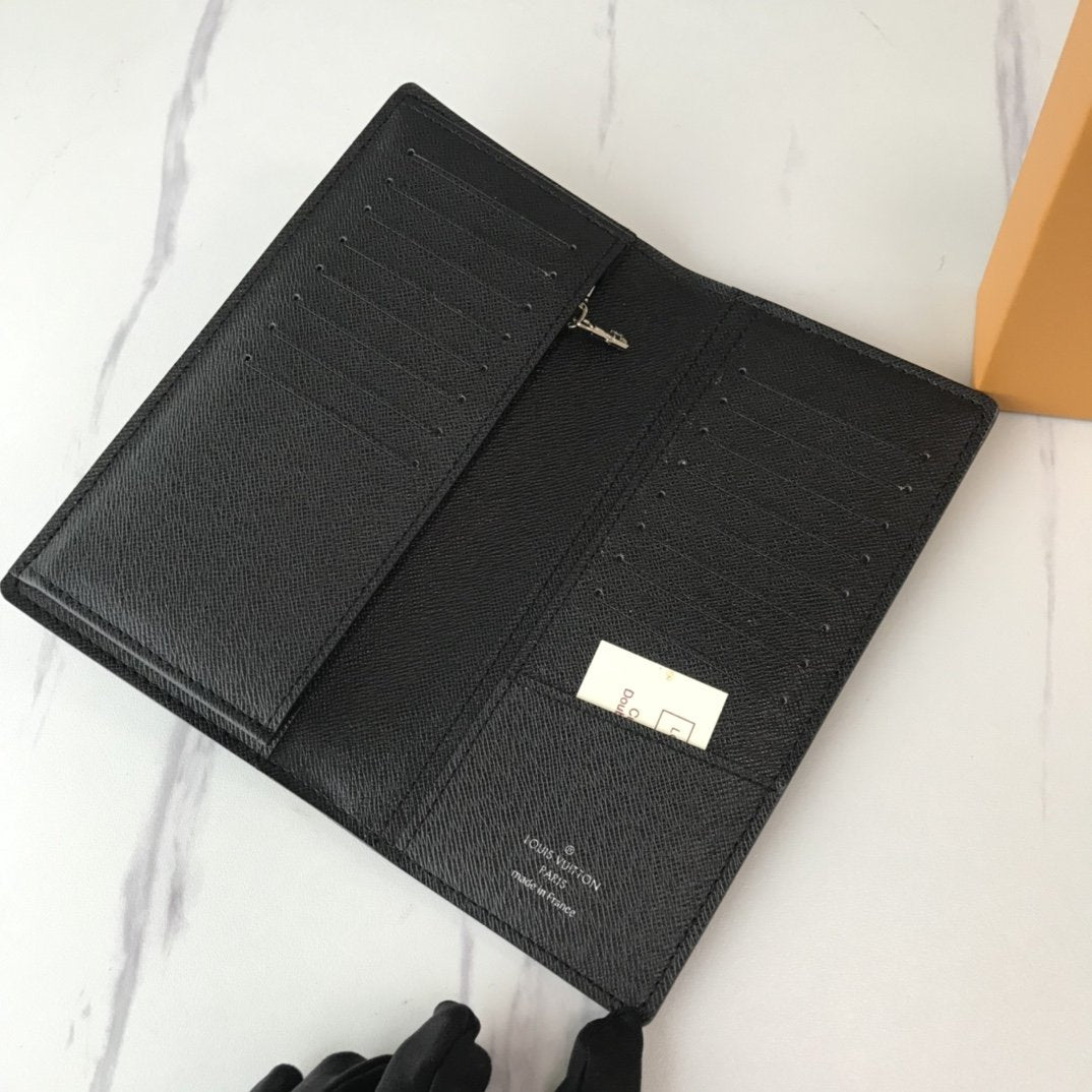 EN - New Arrival Wallet LUV 051