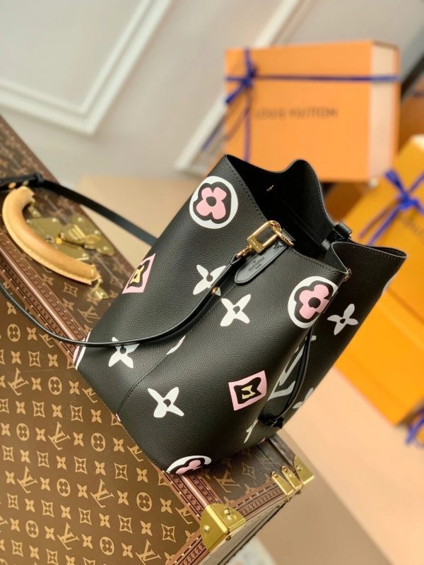 LOV2 Bags - Luxurious Bags  1435