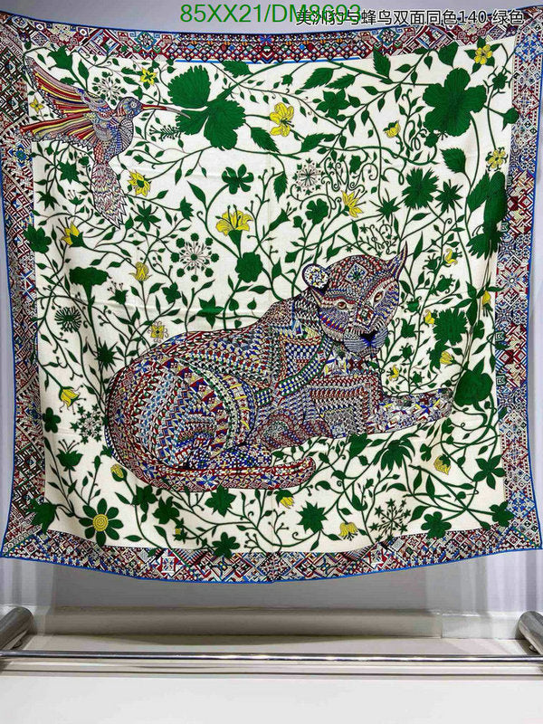 SAMC - HMS Scarves - 029
