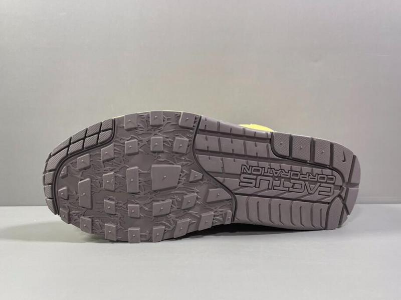 SAMC - NKE Shoes - 1054