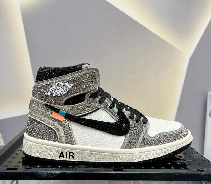 SAMC - NKE Shoes - 203