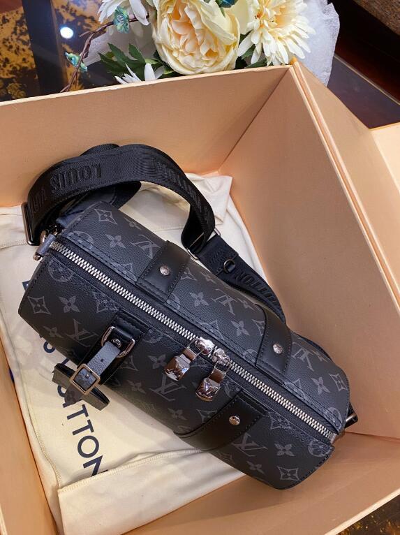 SAMC - LOV Bags - 1606