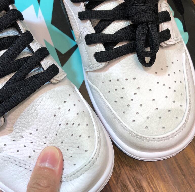 SAMC - NKE Shoes - 1850