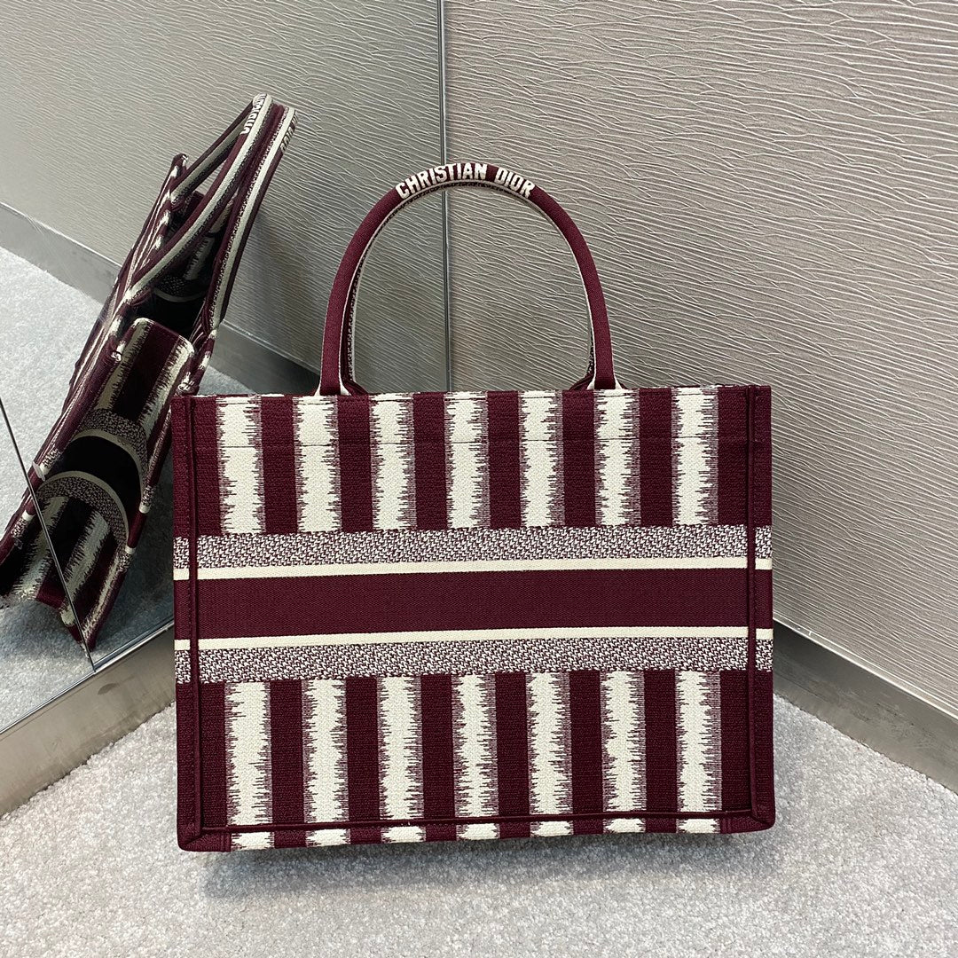 GLAMI MeGLAMIum Book Tote Red D-Stripes Embroidery For Women 36cm/16.5in CD
