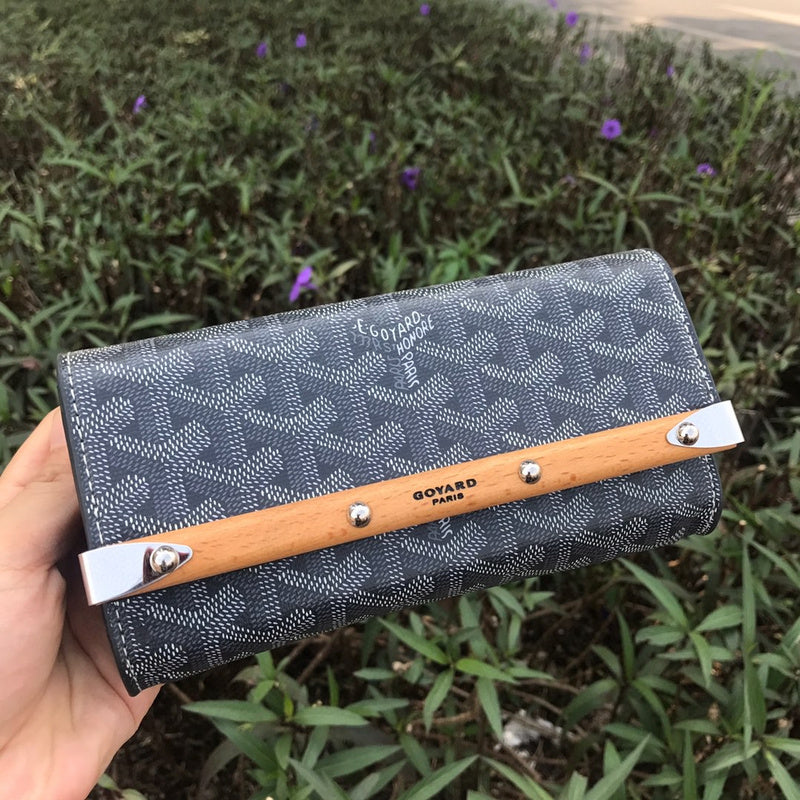 ELE - GOD Bags - 407