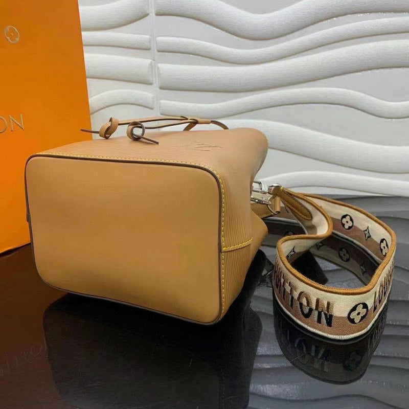 LOV2 Bags - Luxurious Bags  2490