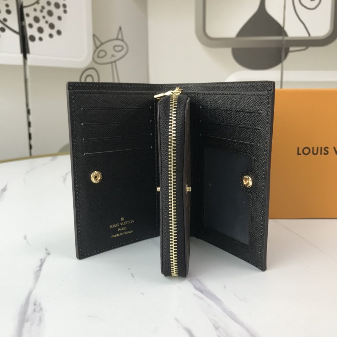 EN - New Arrival Wallet LUV 039