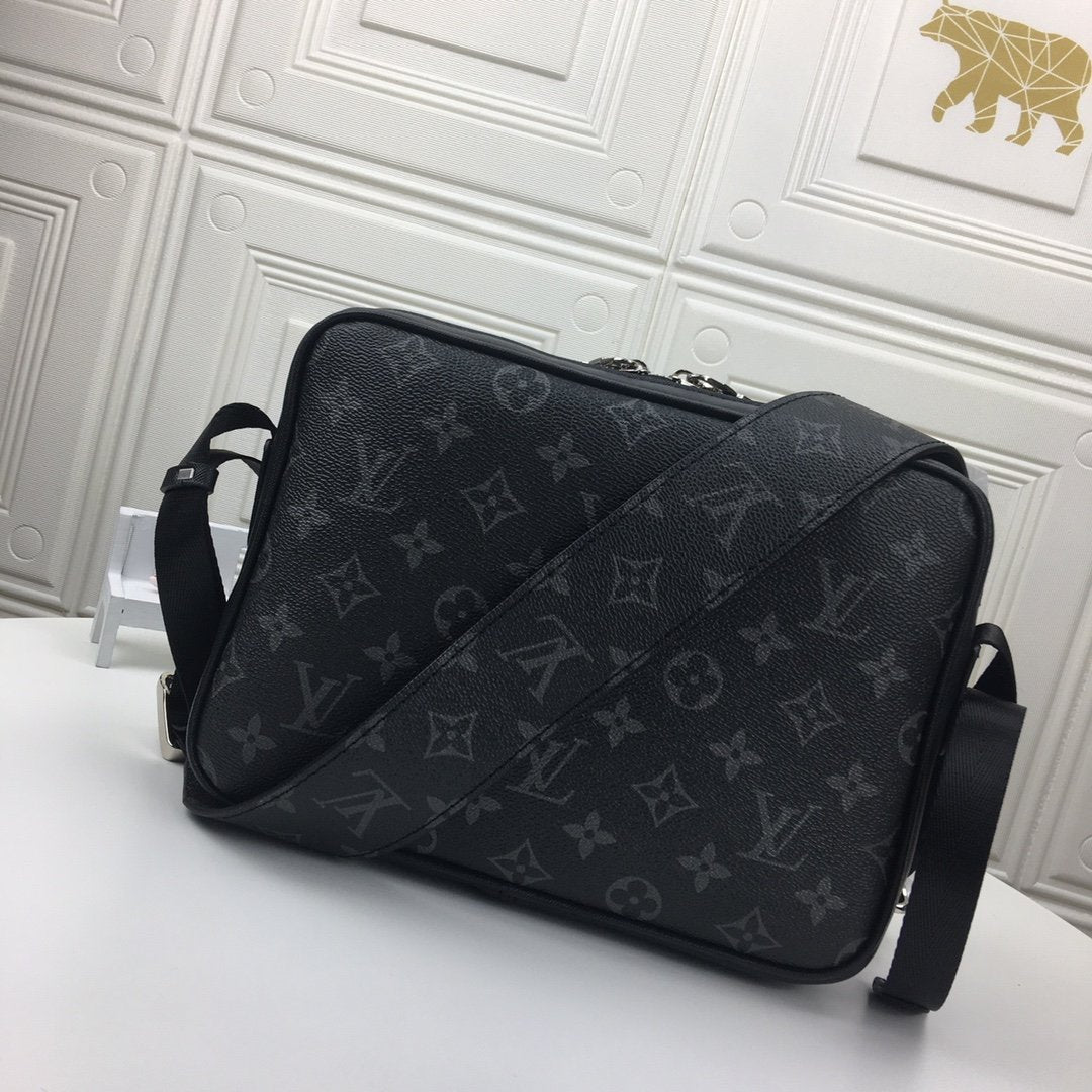EN - New Arrival Bags LUV 006