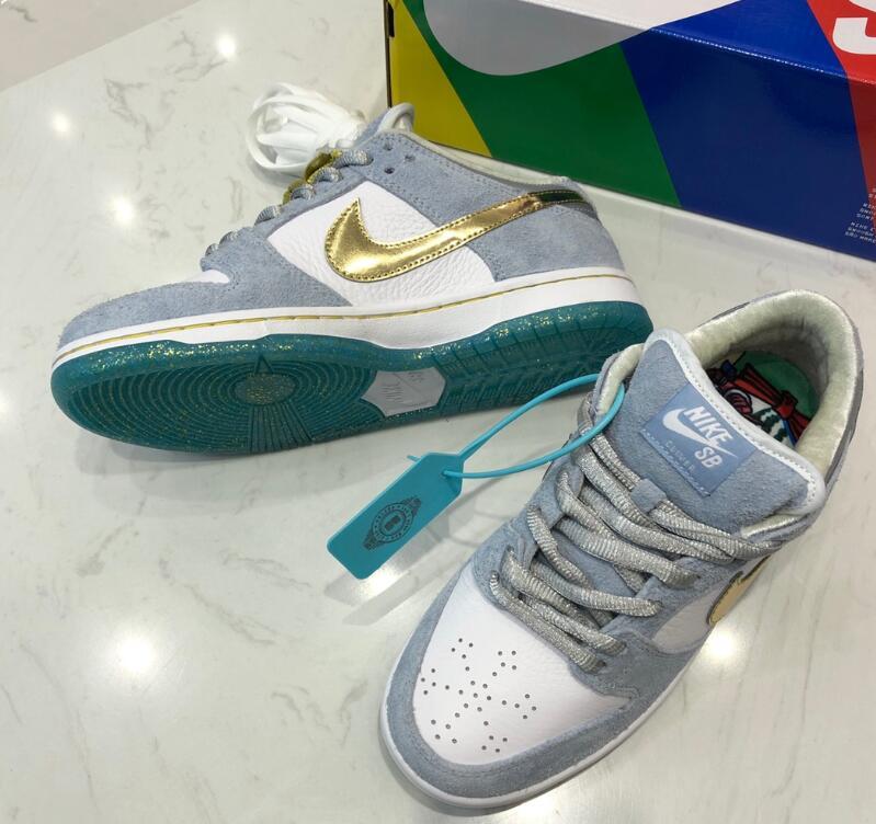 SAMC - NKE Shoes - 1600