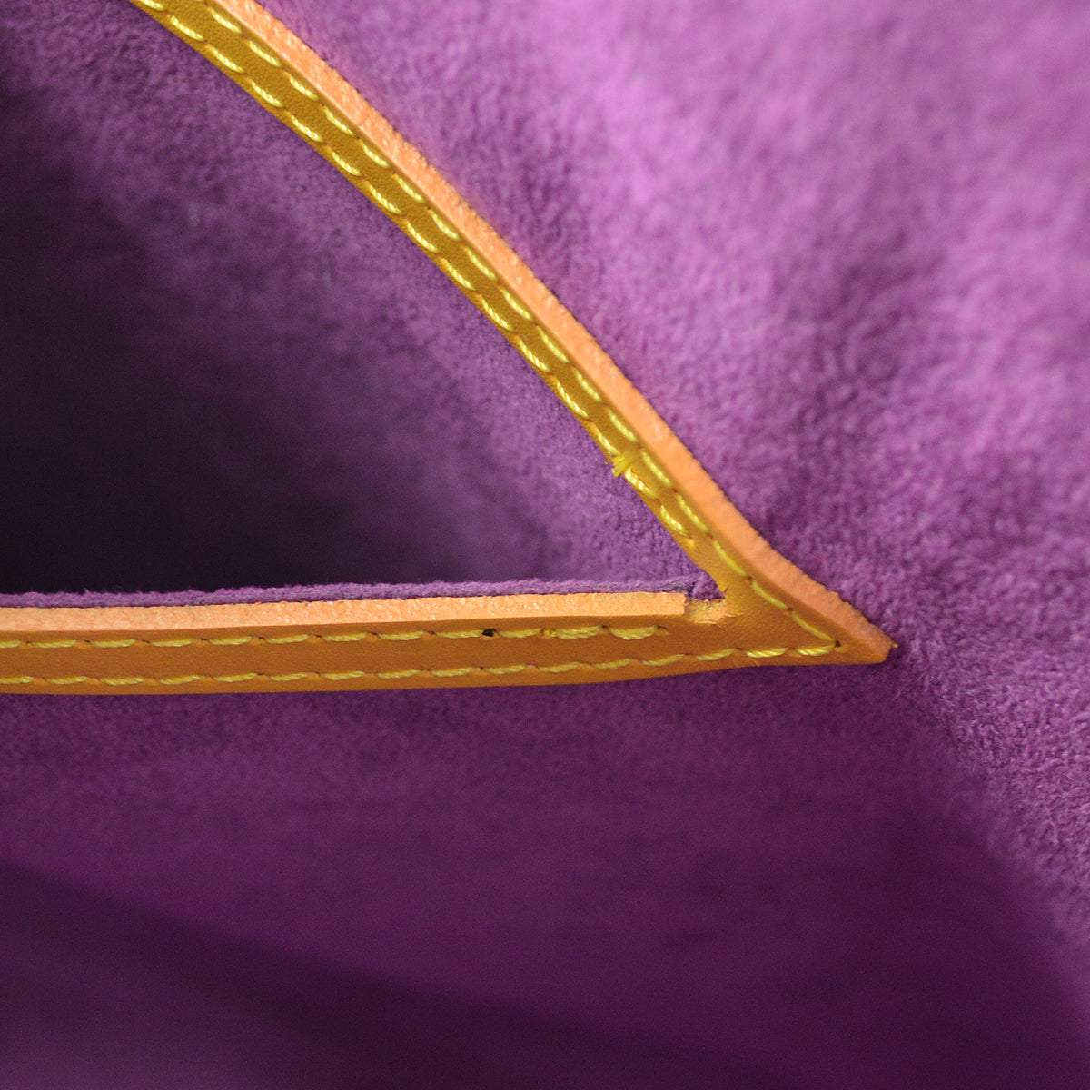 Louis Vuitton 1996 Yellow Alma Epi M52149