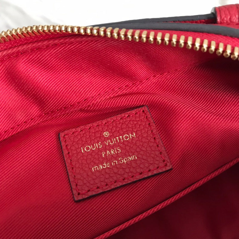 LOV2 Bags - Luxurious Bags  1057