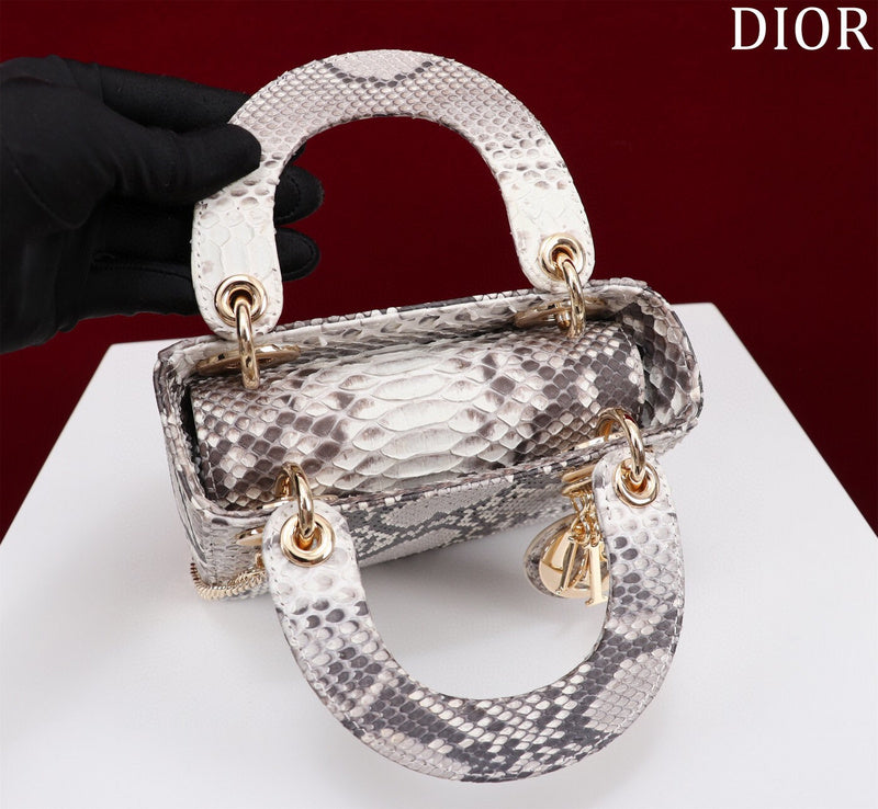 ELE - Dir Bags - 111