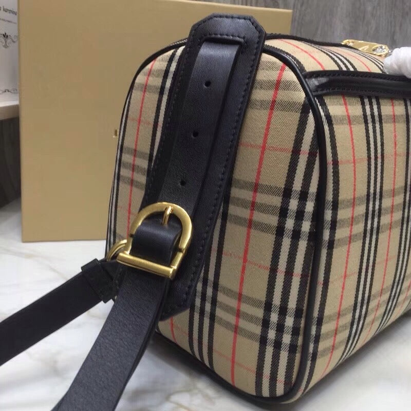 GLAMI Small 1983 Check LiNike Bowling Bag Black/Brown For Women, WomenÃ¢â‚¬â„¢s Bags 9.1in/23cm