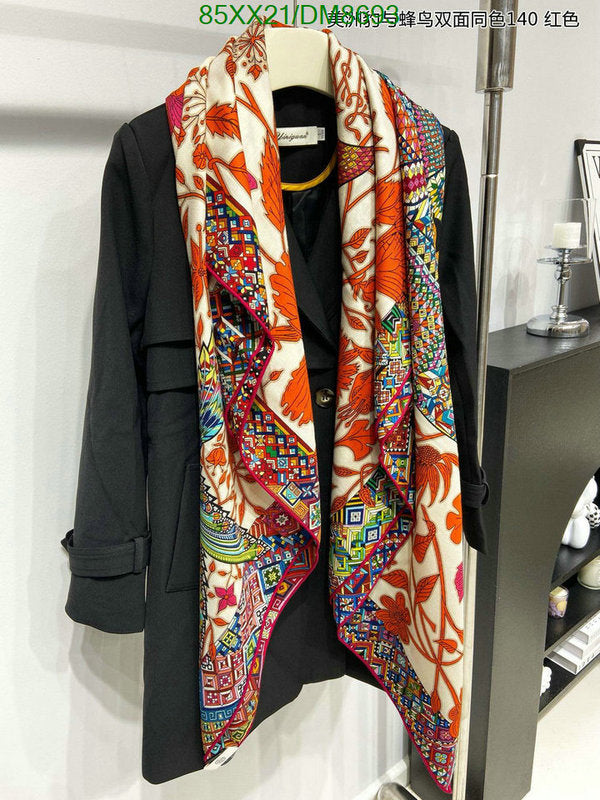 SAMC - HMS Scarves - 029