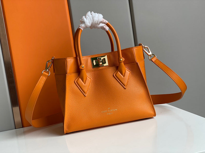 LOV2 Bags - Luxurious Bags  1041