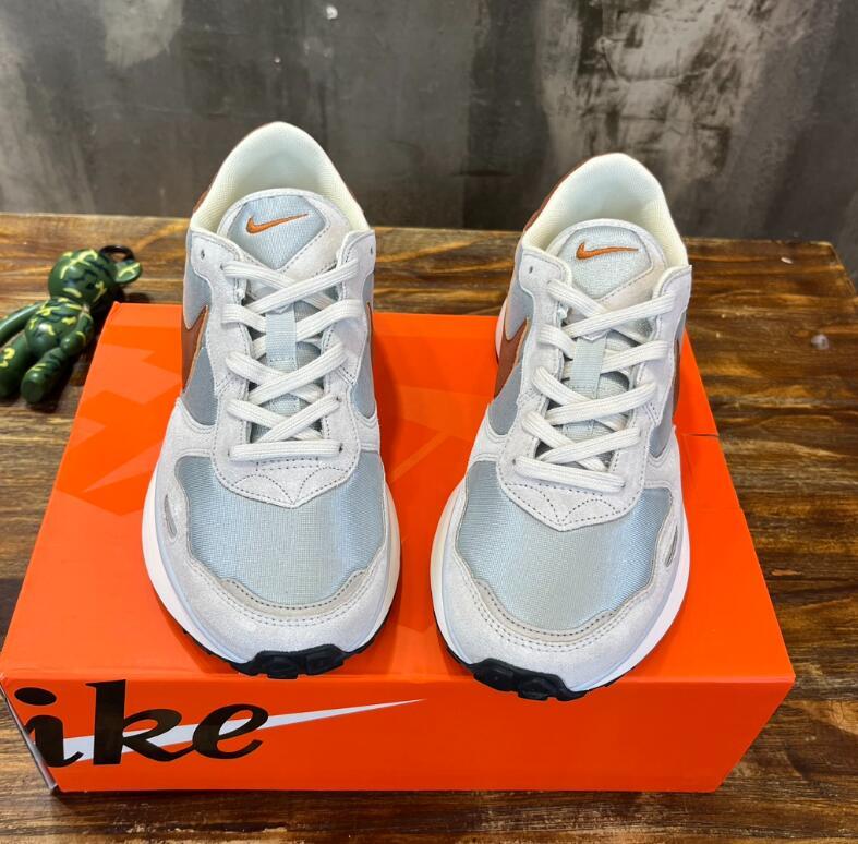 SAMC - NKE Shoes - 244
