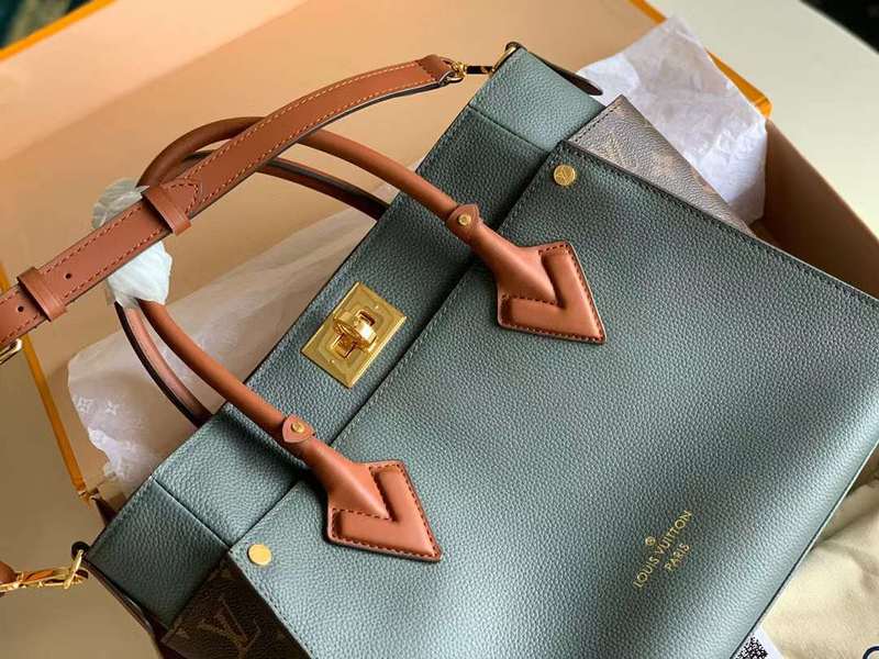 LOV2 Bags - Luxurious Bags  1039