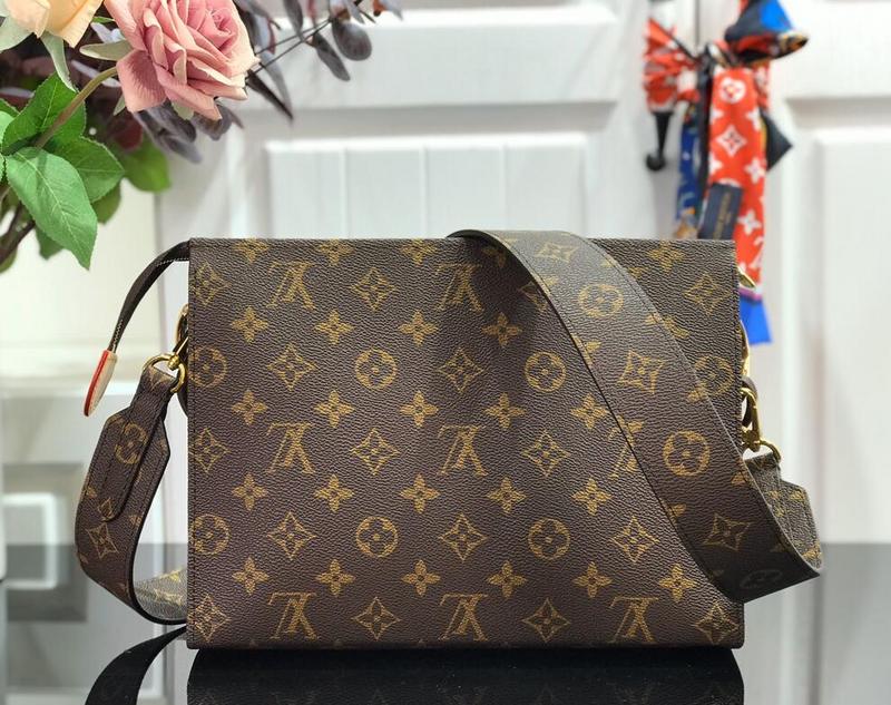SAMC - LOV Bags - 2114