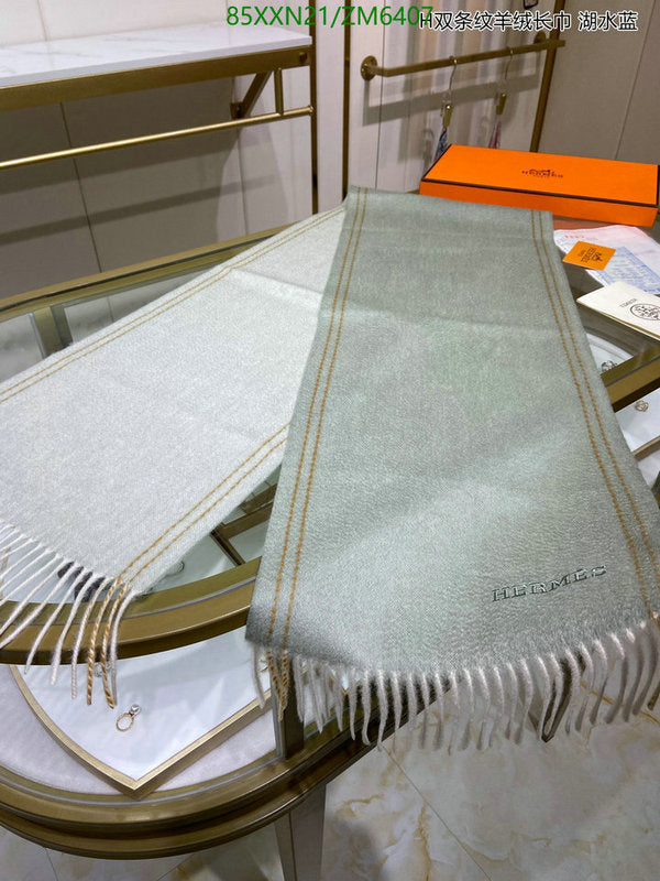 SAMC - HMS Scarves - 812