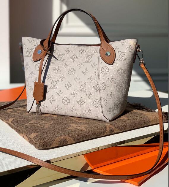 SAMC - LOV Bags - 2983