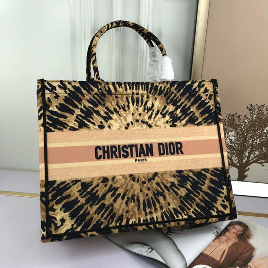 GLAMI Large Book Tote Multicolor Tie &amp; Embroidery, Multicolor, For Women WomenÃ¢â‚¬â„¢s Handbags, Shoulder Bags, 42cm CD M1286ZJAI M884