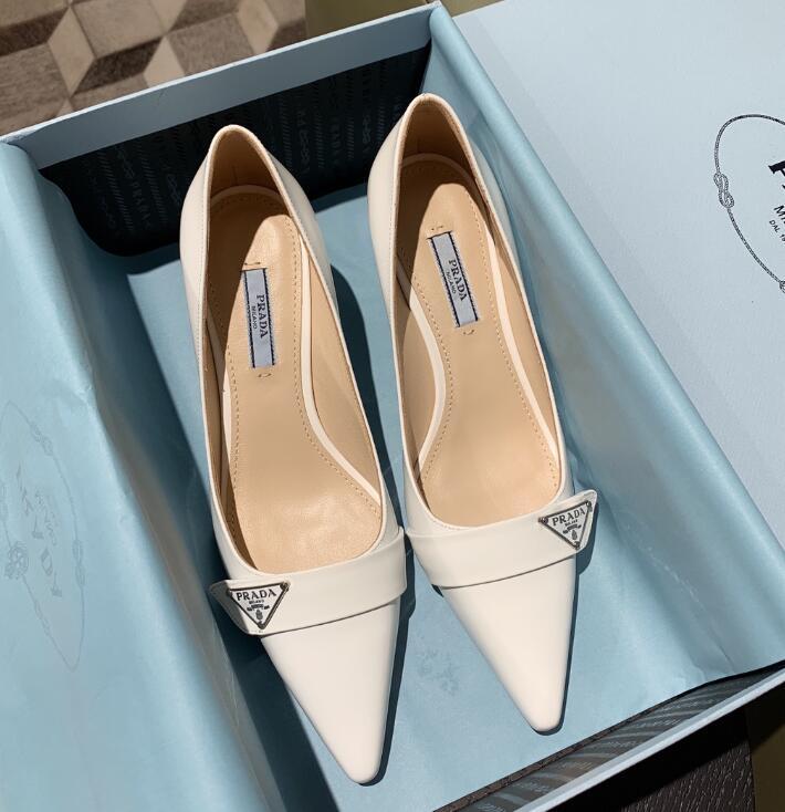 GlamyWomen Shoes - 736
