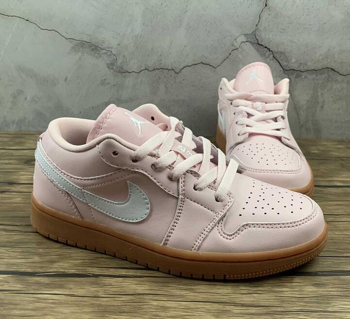SAMC - NKE Shoes - 1484