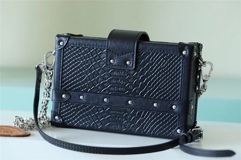 ELE - LUV Bags - 117