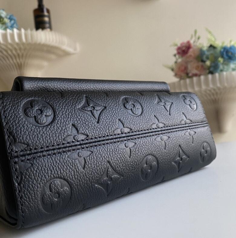 SAMC - LOV Bags - 1397