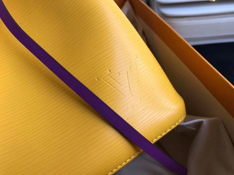 LOV2 Bags - Luxurious Bags  1396