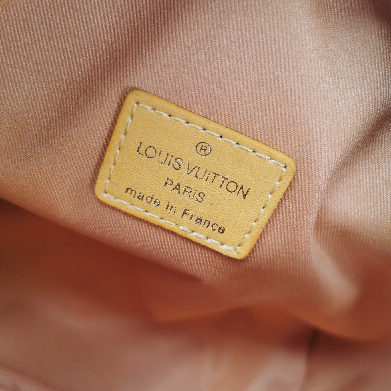 EN - New Arrival Bags LUV 256