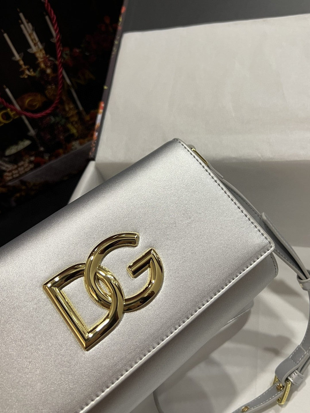 GLAMI 3.5 Clutch Silver For Women 8.3in/21cm GLAMI