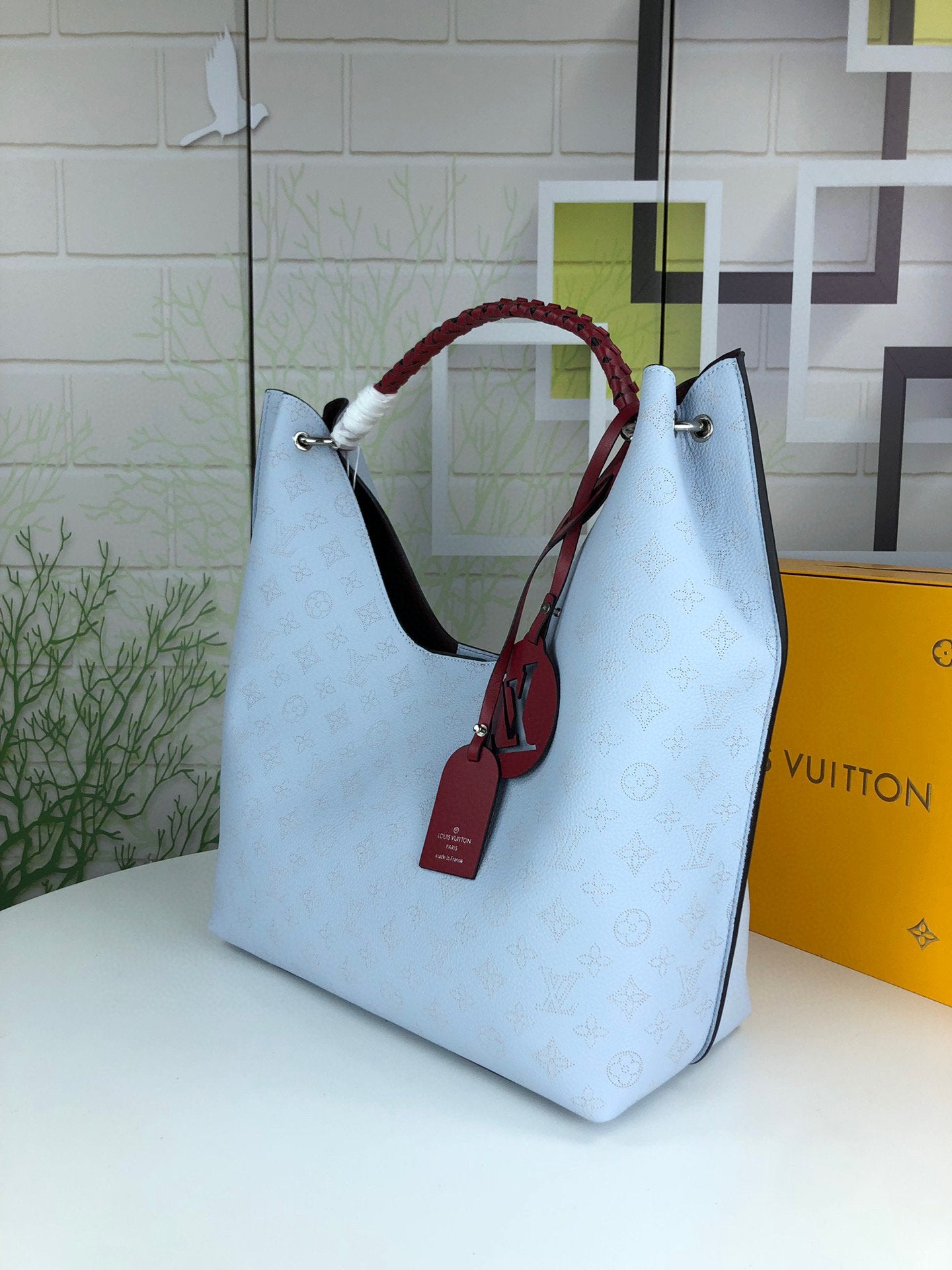 EN - New Arrival Bags LUV 050