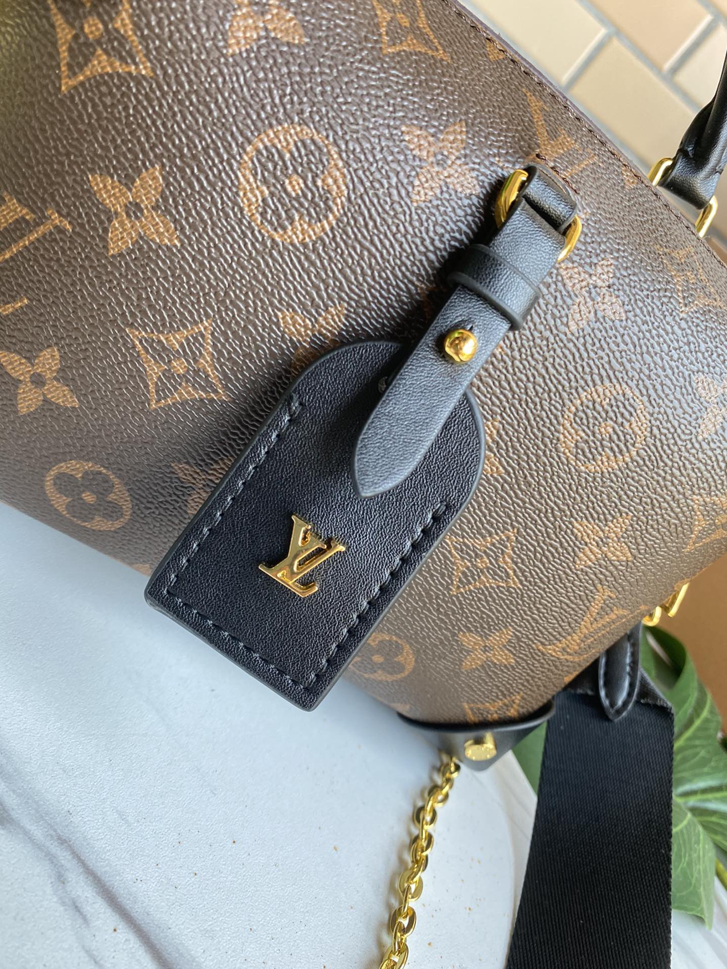 EN - New Arrival Bags LUV 107